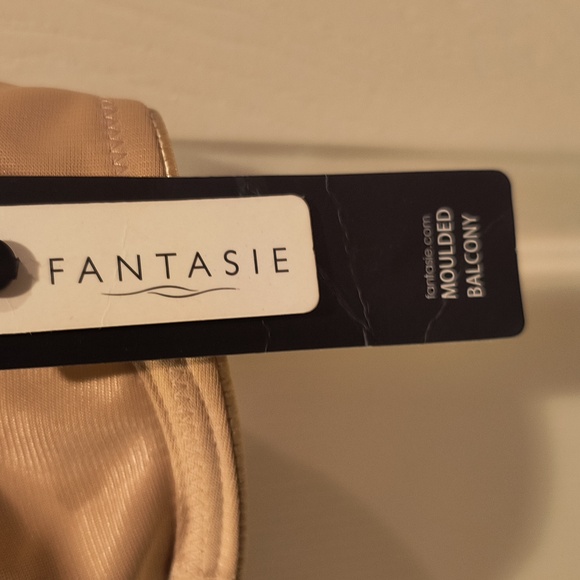 Fantasie 32DD Moulded Balcony Bra - Picture 2 of 4